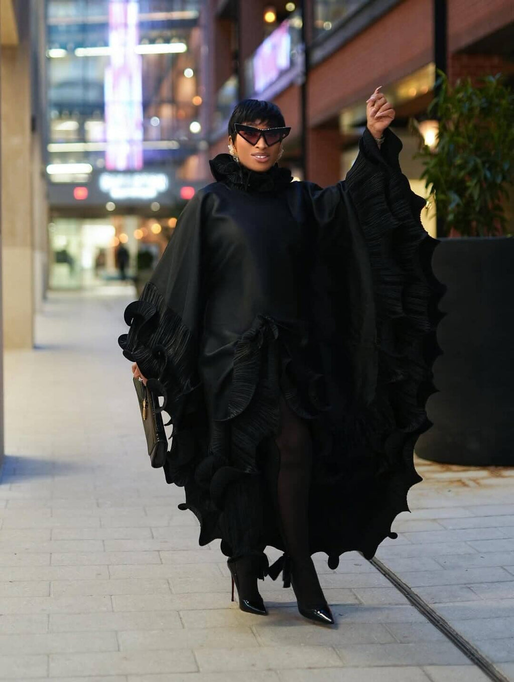 Kai Short Boubou silk frill Dress (black)