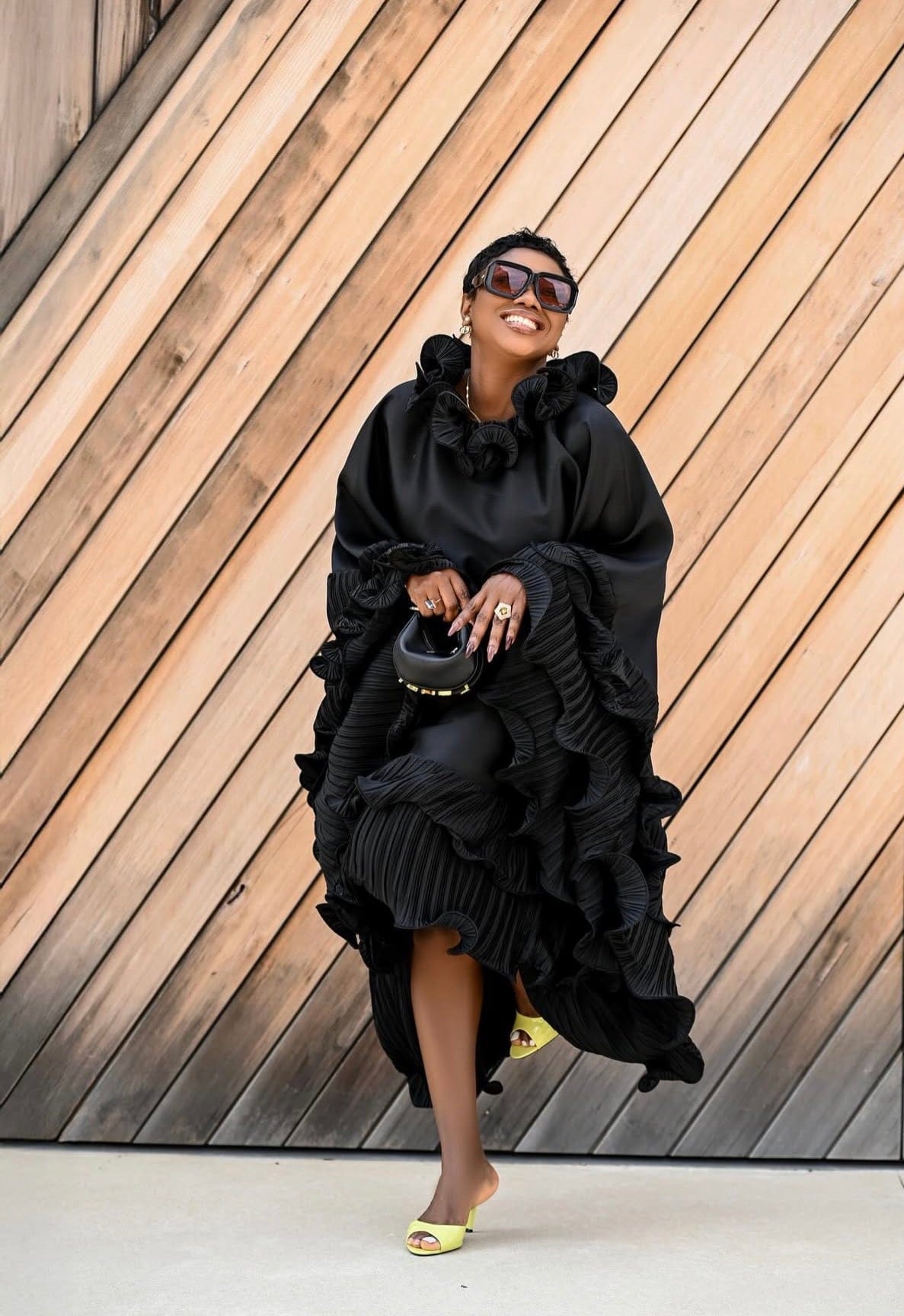 Kai Short Boubou silk frill Dress (black)