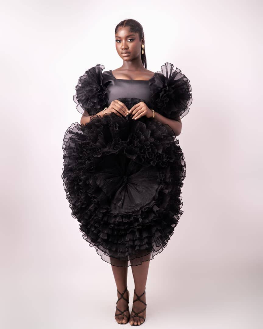 ROSETTE BLACK DRESS