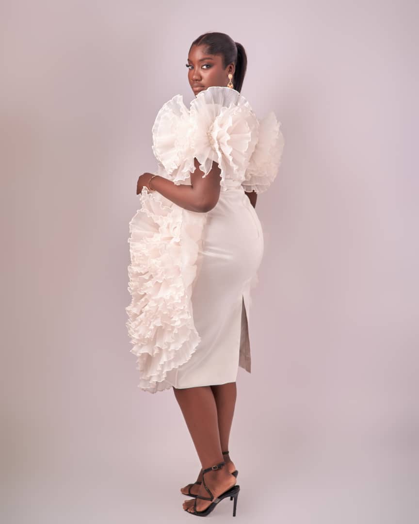ROSETTE WHITE DRESS